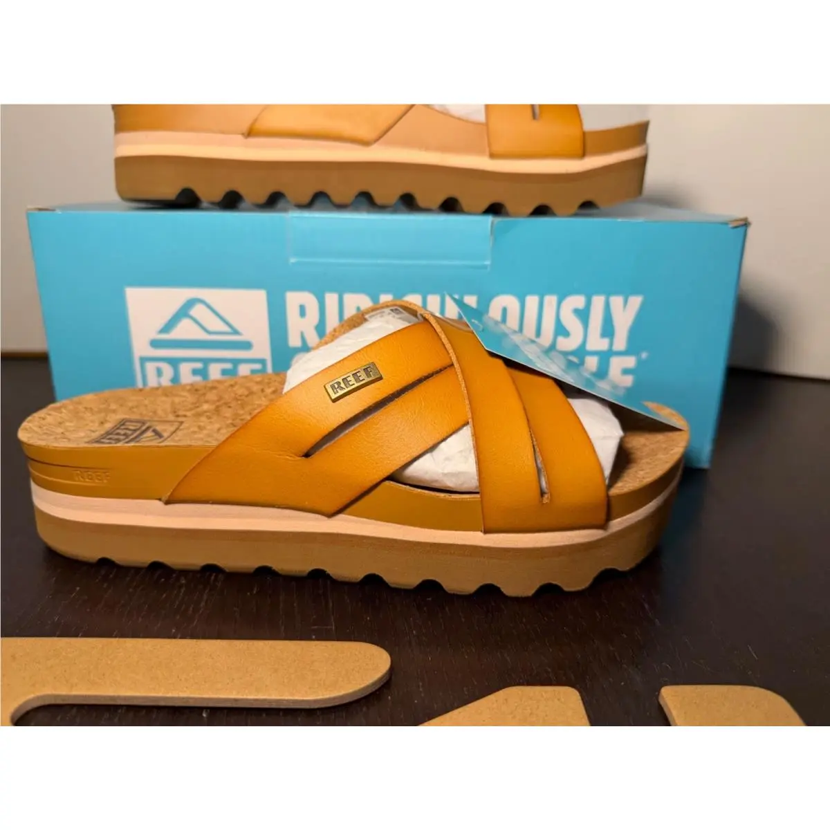 Cushion Bloom Hi Slide Sandals Natural Womans 7M by Reef
