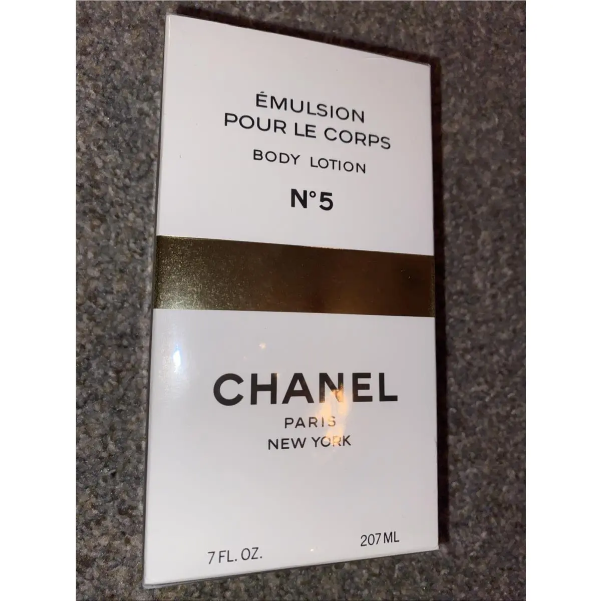 Chanel NO 5 Body Lotion Emulsion Pour LE Corps 7 OZ