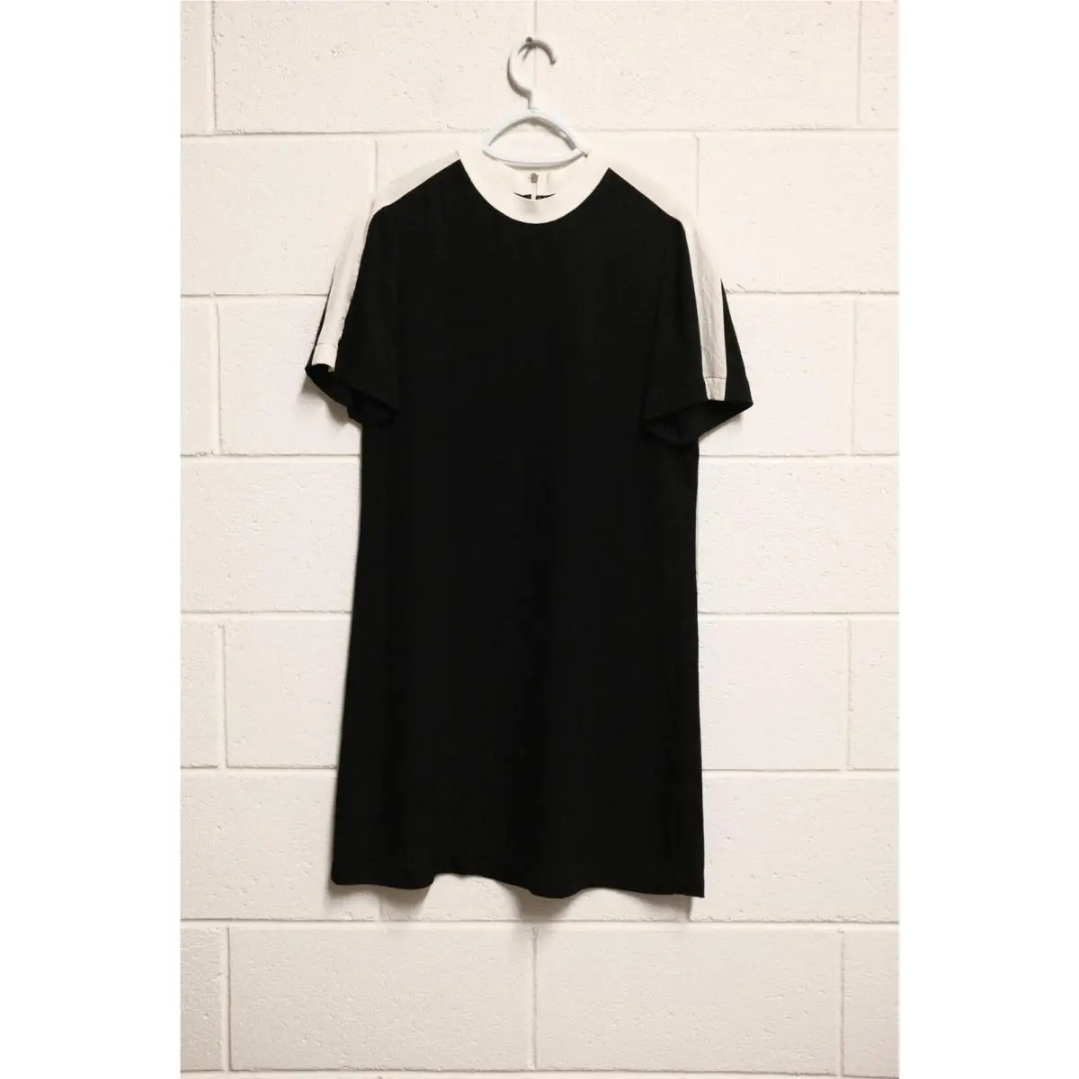 Rag Bone Black Short Sleeve T-shirt Dress with White Trim