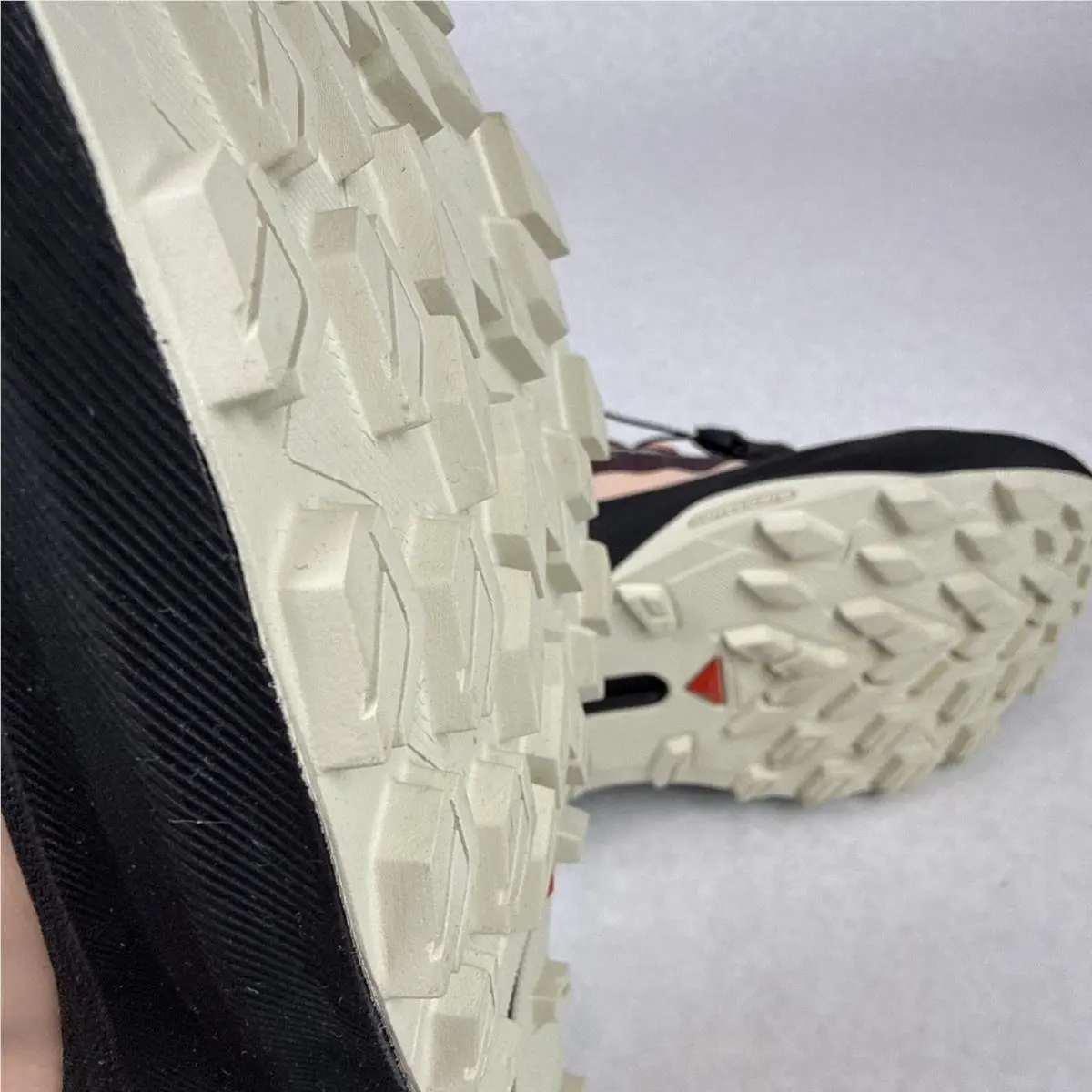 Salomon shoes - Genesis - Genesis - Black 7