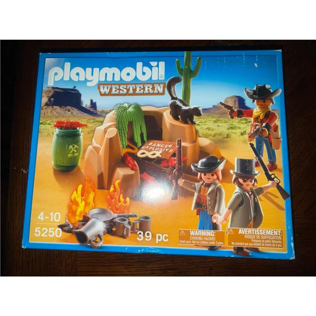 Playmobil Western 5250 Outlaw Hideout Set 2012 Worn Box