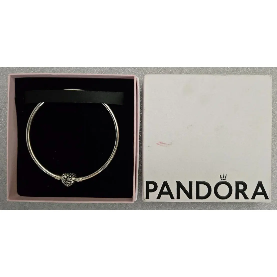 Pandora 593400C01-21 Celestial Heart Clasp Clear CZ Crystal Bangle Bracelet