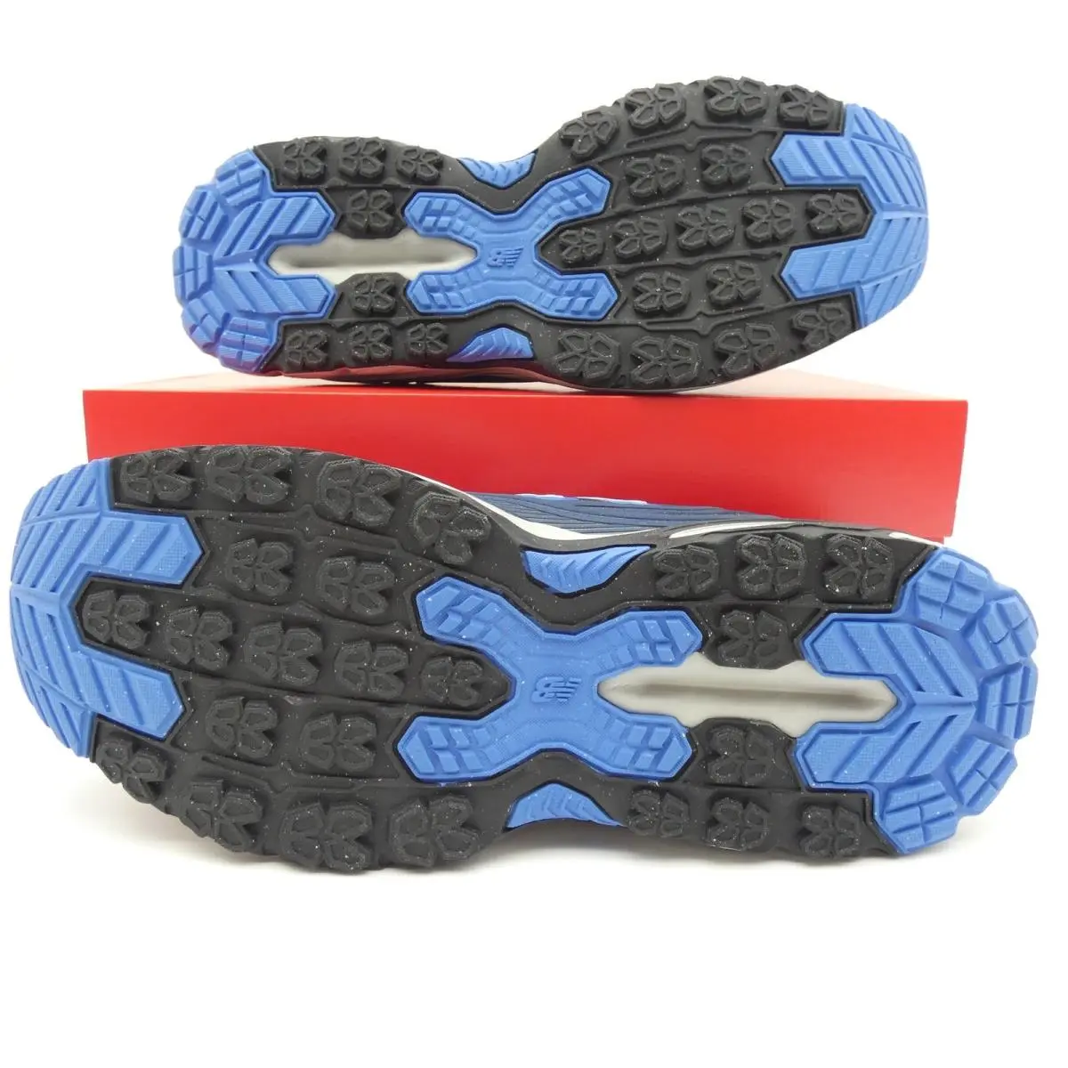 New Balance shoes - New Balance Fresh Foam 410v8 - Blue 1