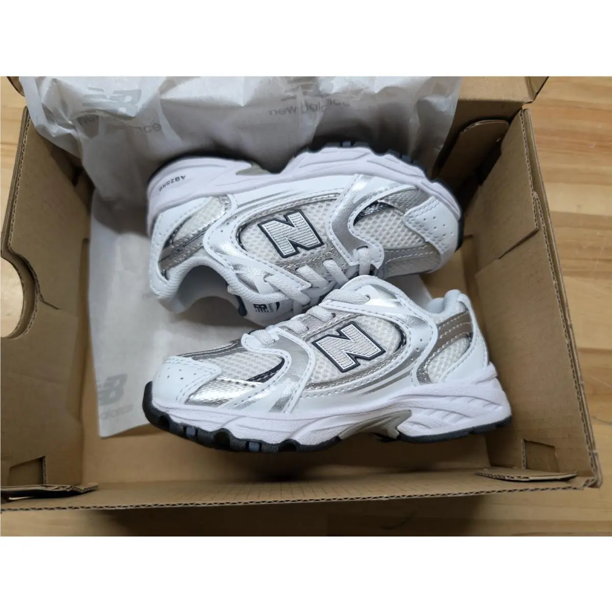 New Balance shoes - New Balance 530 Bungee - Bungee - IZ530SB1 - White, natural indigo, and silver metallic (UPC: 196652590713) 0