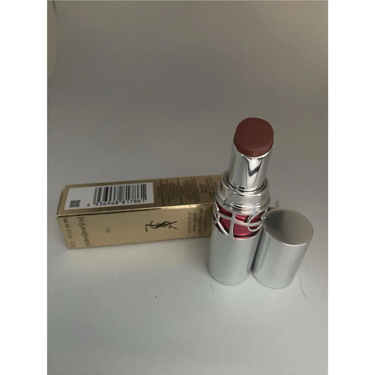 Yves Saint Laurent Loveshine Candy Glaze 15 Showcasing