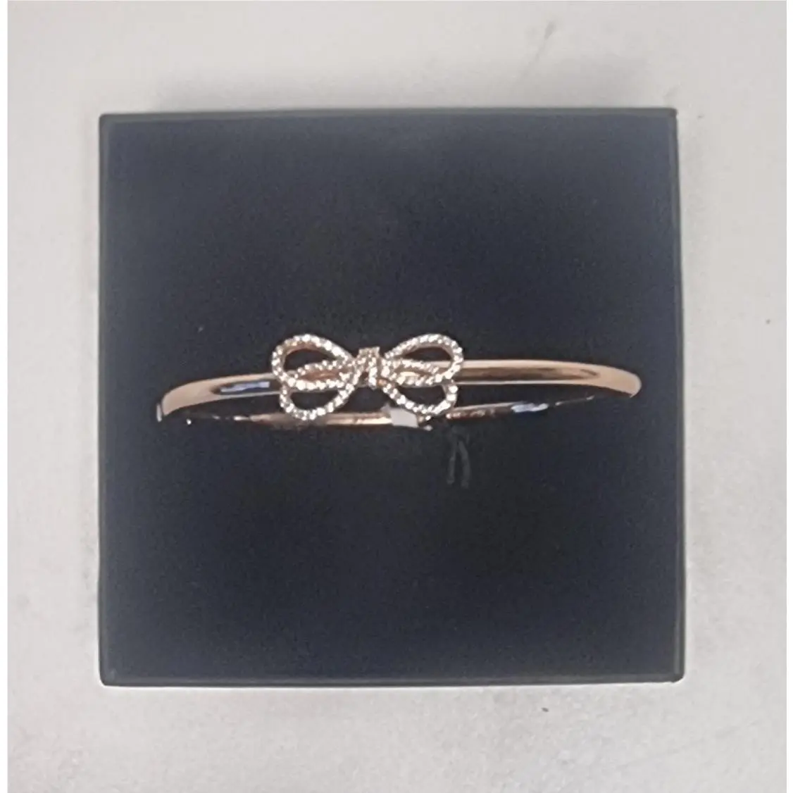 Kate Spade New York Bracelet Pave Bow Meets Girl Bangle Rose Gold