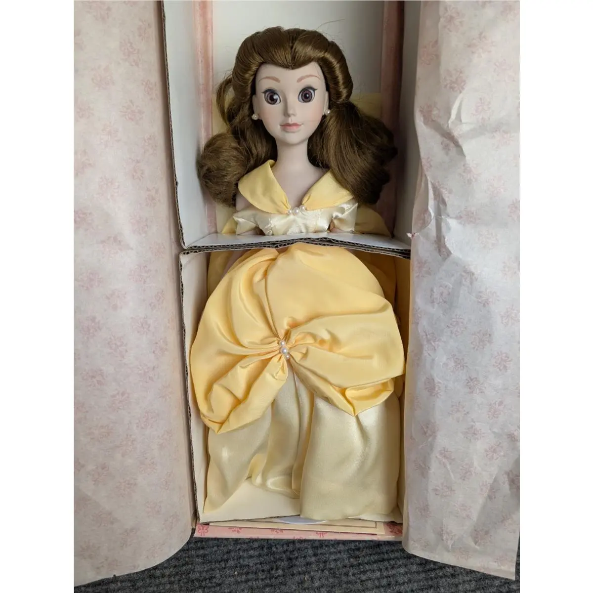 Disney Princess Belle Porcelain Keepsake Doll 2003 The Brass Key Limited Edition