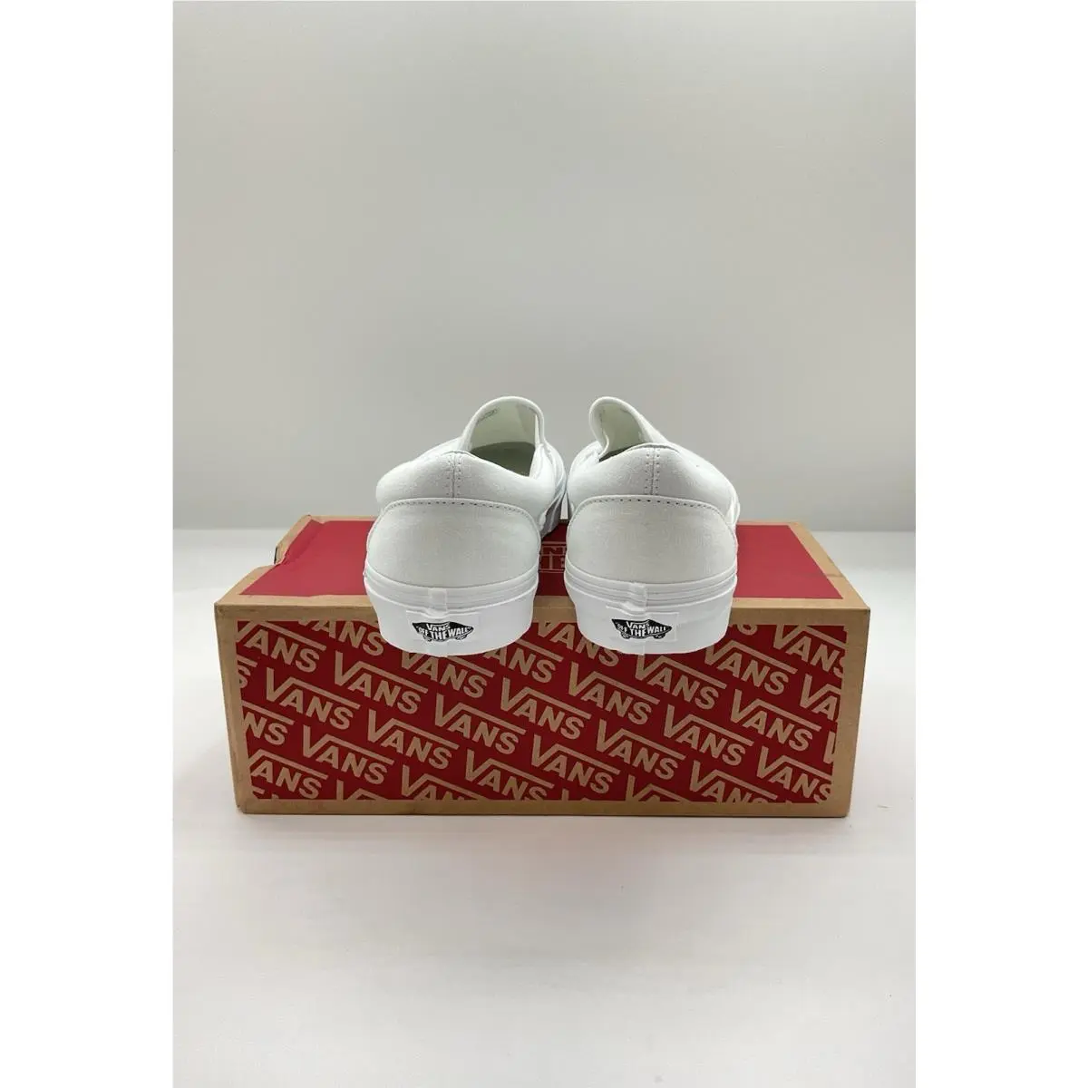 Vans shoes - VANS Classics - Classics - VN000EYEW00 - White 2