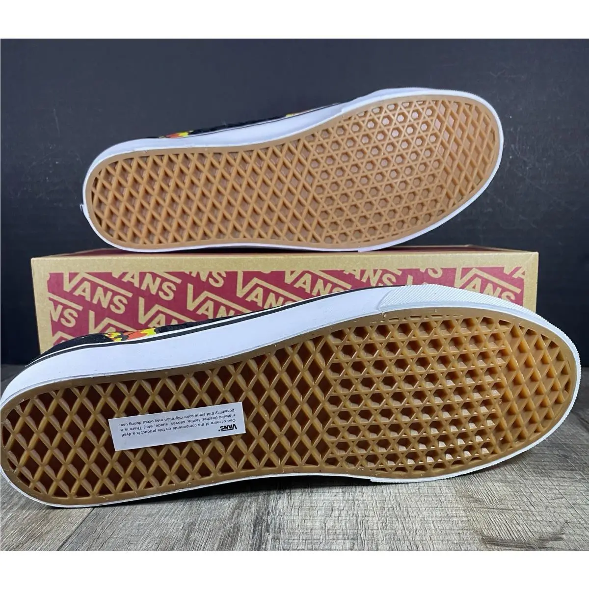 Vans shoes - Dia de los Muertos 2025 - VN000E8WGIN - Black (UPC: 0197805083823) 4