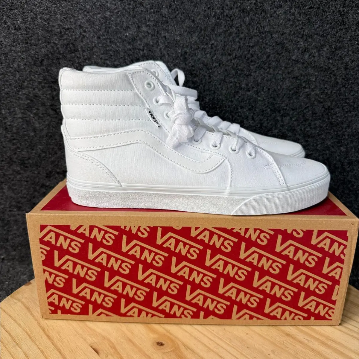 Vans Filmore Hi Women Size 9.5 White Canvas High Top Sneakers VN0A5KY67HN