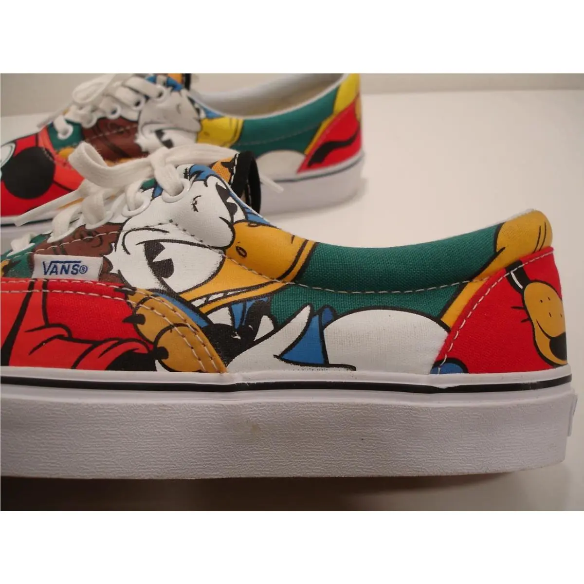 Vans shoes - Vans Disney x Slip-On Mickey and Friends - TB4R - Multicolor, Manufacturer: Multi-Color 0