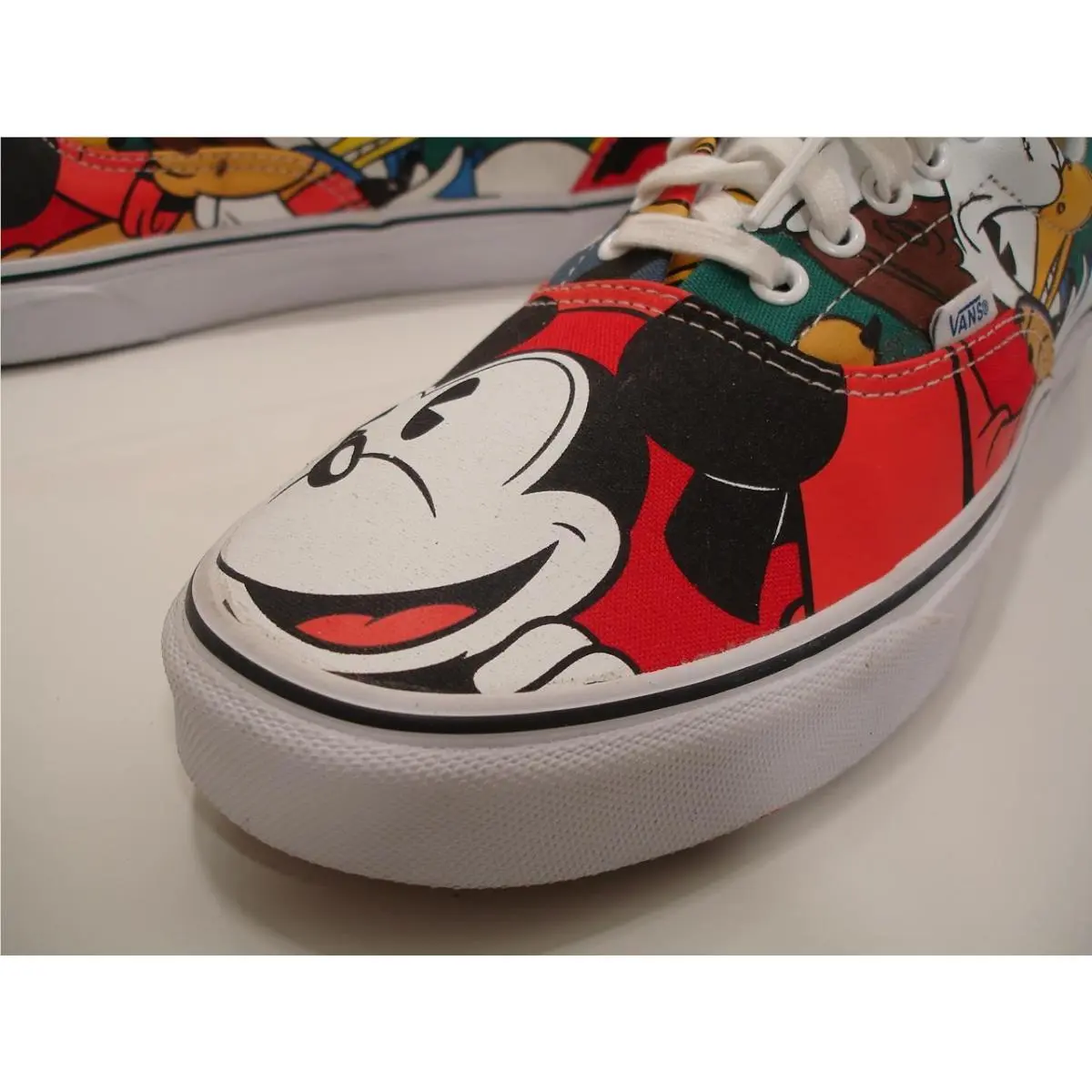 Vans shoes - Vans Disney x Slip-On Mickey and Friends - TB4R - Multicolor, Manufacturer: Multi-Color 1