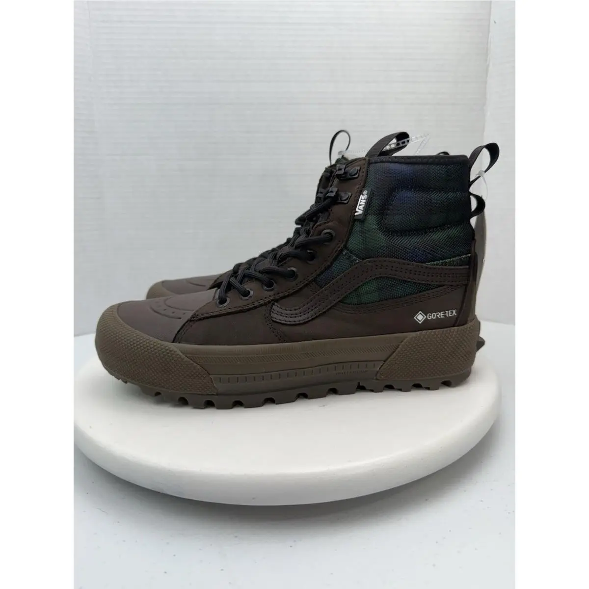 Vans Sk8-Hi Gore-tex MTE-3 Womens Sz 9 Green Plaid Brown Waterproof Hiking Boots