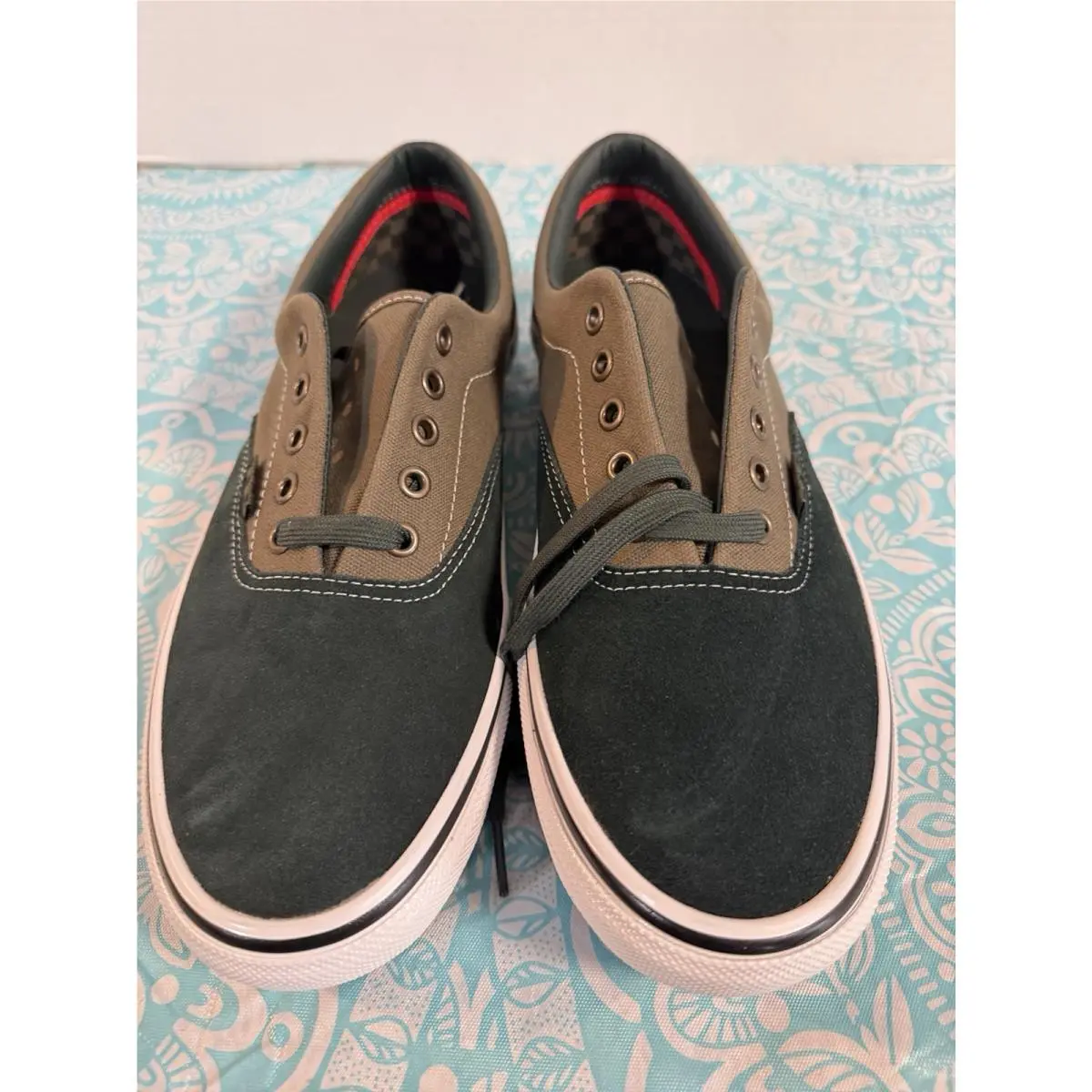 Size 11.0 - Vans Skate Era Scarab Military