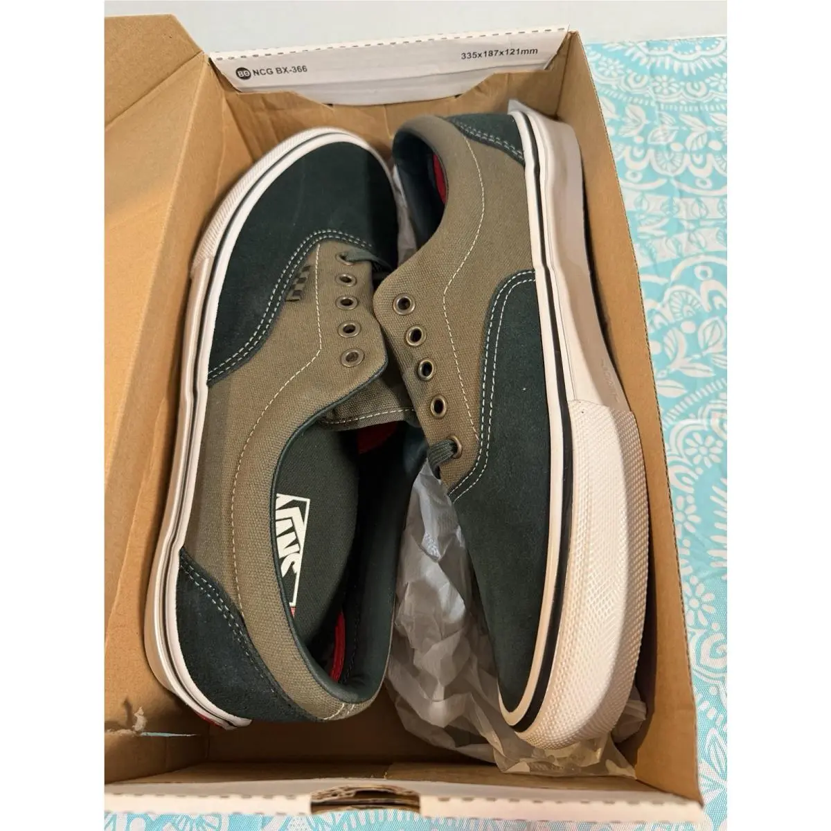 Vans shoes - VANS Era - Era - VN0A5FC99CR - Green (UPC: 195438320001) 0