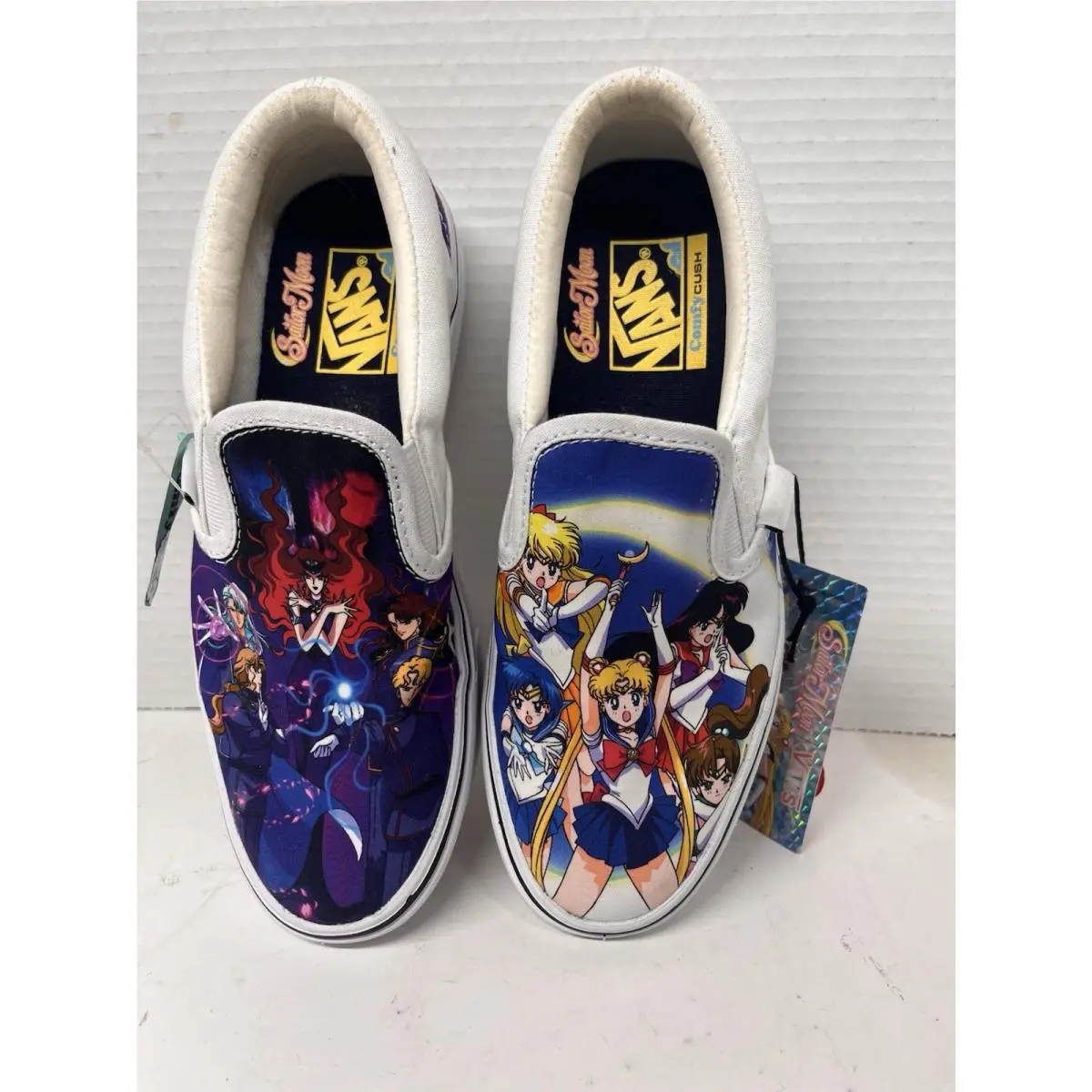 Vans X Pretty Guardian Sailor Moon Comfycush Mens Size 5 / Womens 6.5