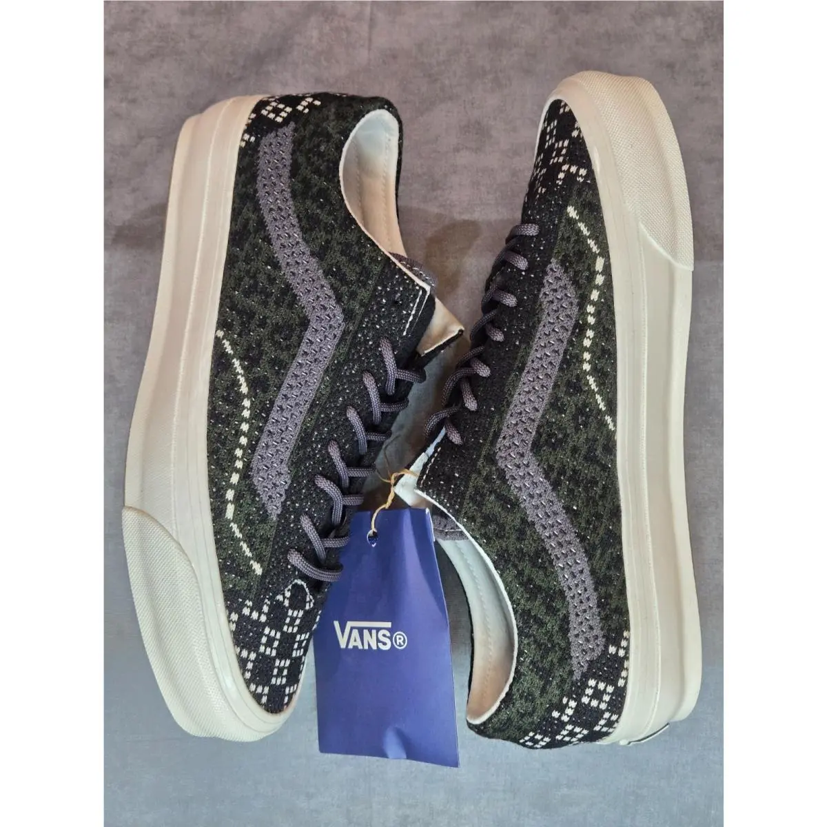 Vans shoes - VANS LX Old Skool 36 EK - VN000EFKEMU - Green 1