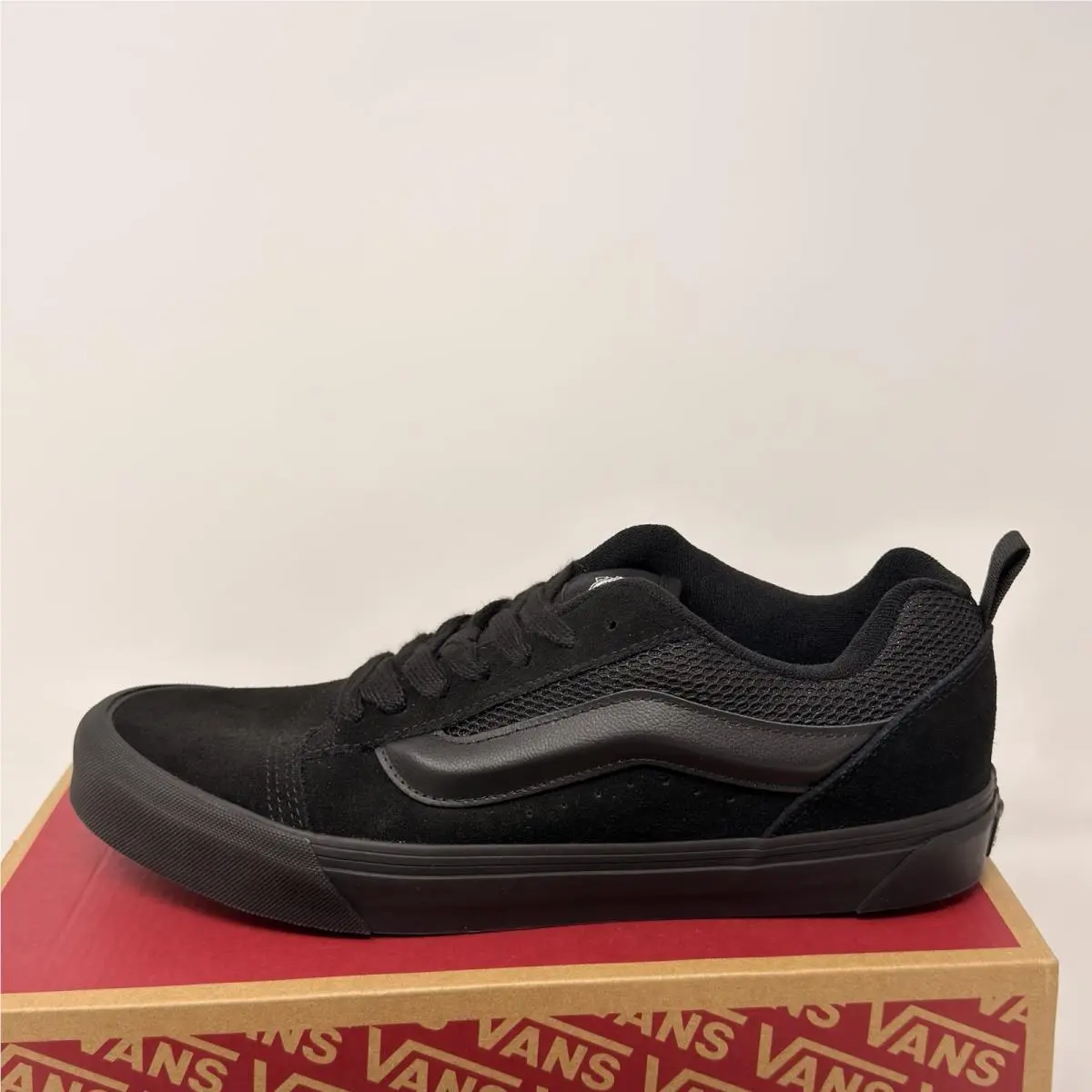 Vans shoes - VANS Knu Skool - Knu Skool - Black (UPC: 196574857895) 1