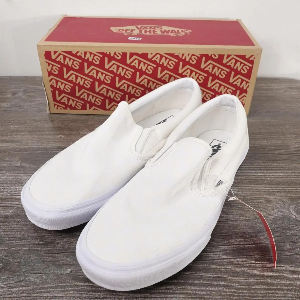 Vans Shoes Mens Size 10.5 White Classic Slip-on Checkerboard Canvas Skate Shoes