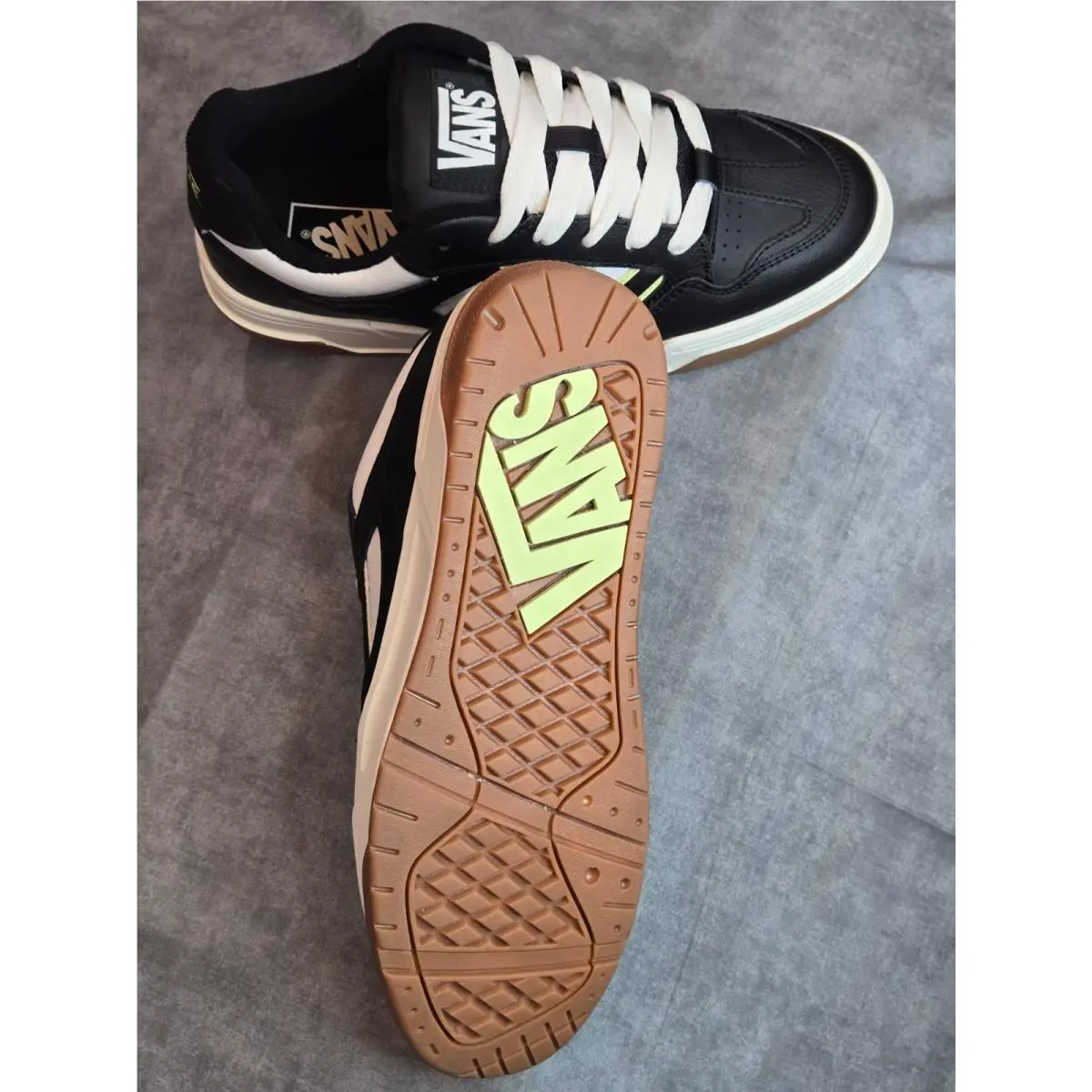 Vans shoes - VANS Upland - Upland - VN000D6FGBK - Black 2