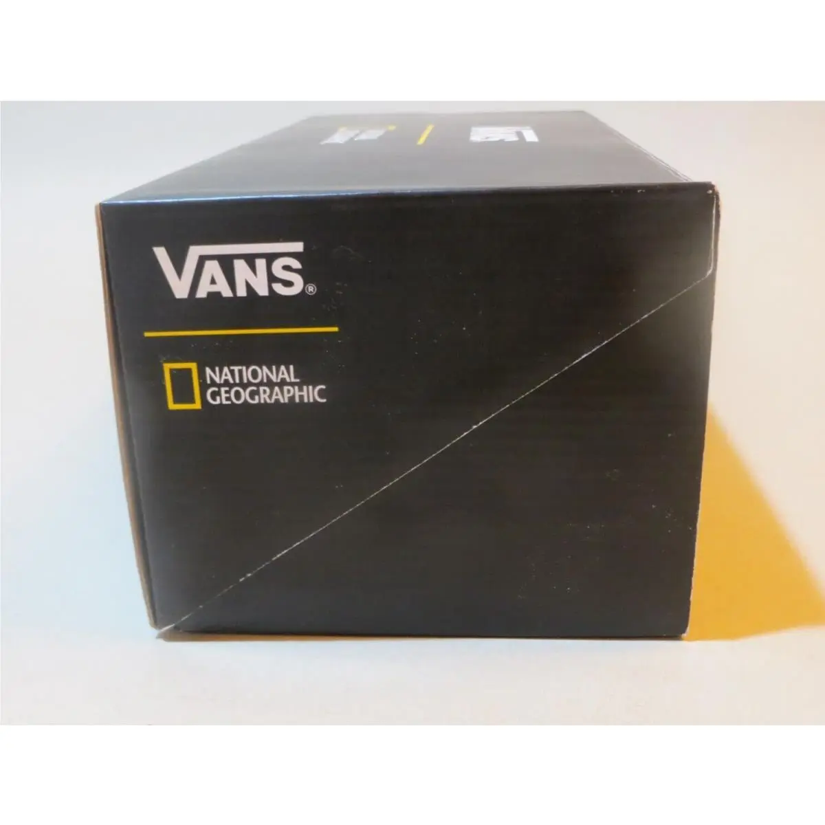 Vans shoes - Slip-On - Thnnwglcr - Black/Gray...touch of Navy (UPC: 194114401539) 11