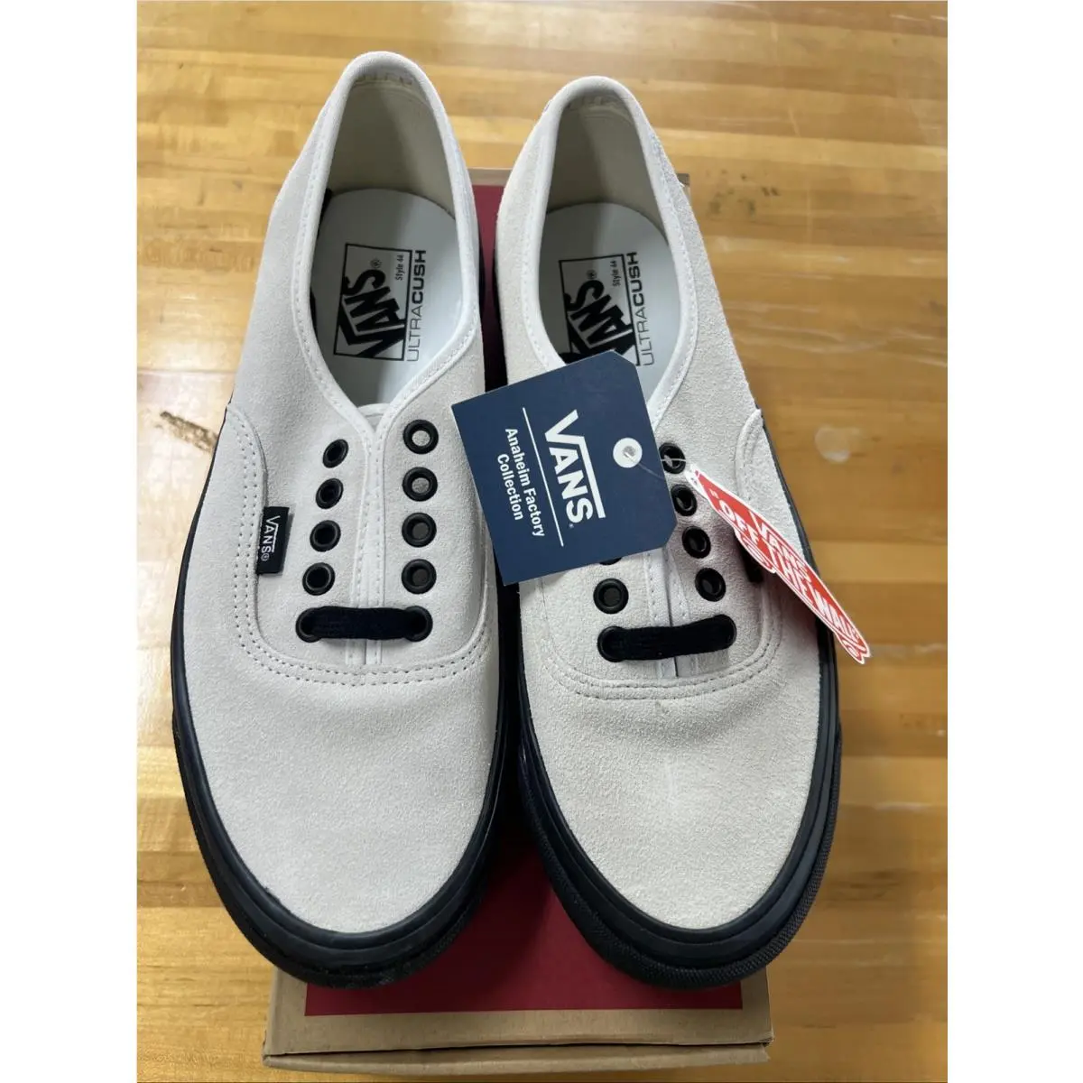 Vans Authentic 44 DX 44 DX Anaheim Factory OG White Canvas Mens Size 9 Suede