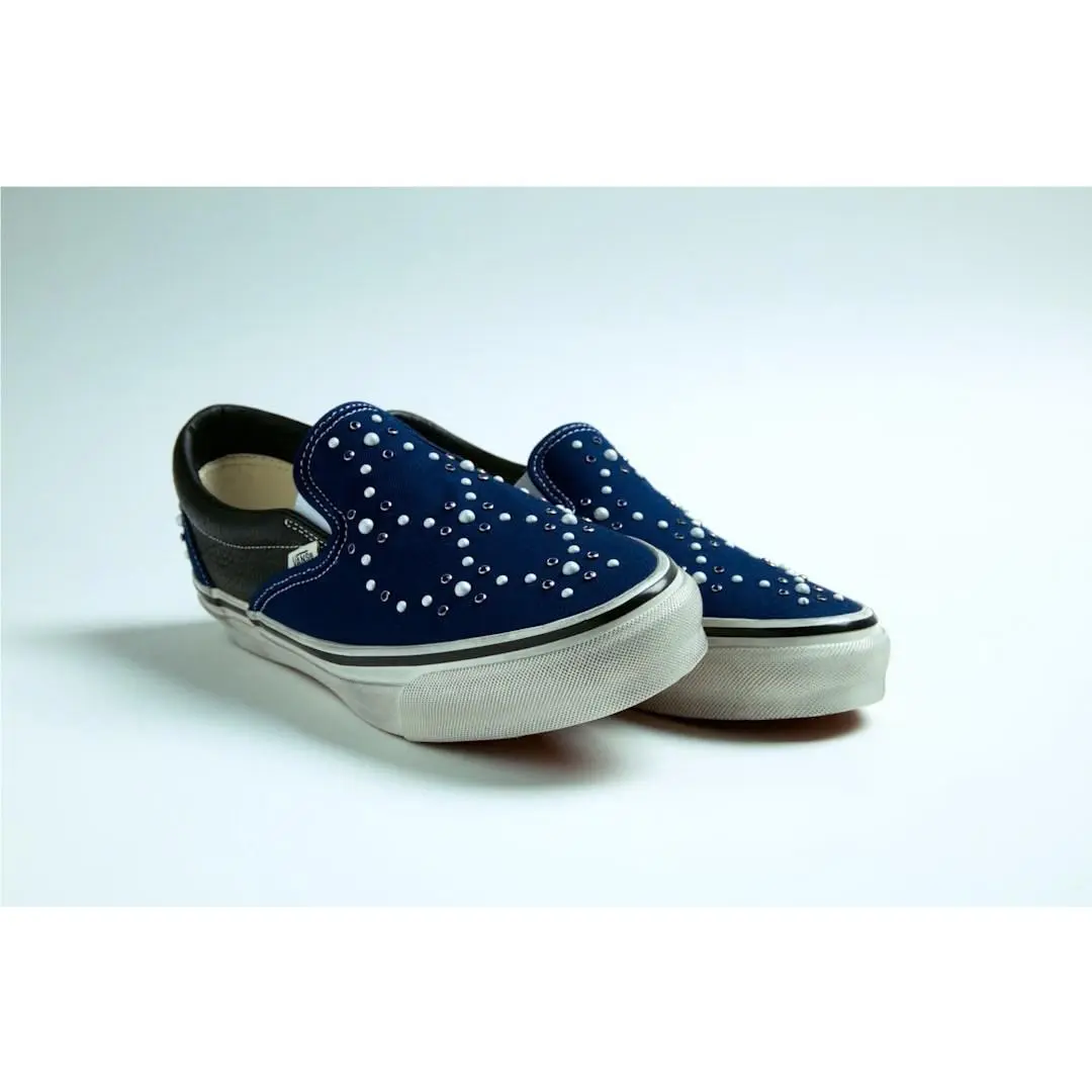 Size 11.5 - Vans LX Classic Slip-on 98 “pearlized Indigo” . Complete