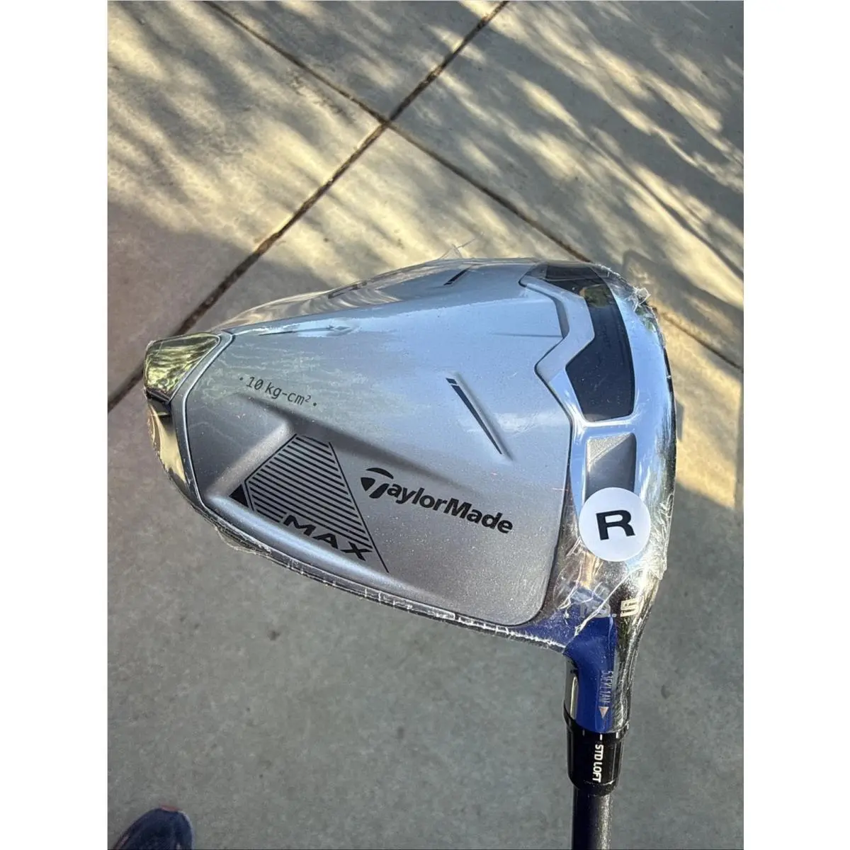 TaylorMade  - Qi35 Max Designer Series - Max Designer Series - Silver (UPC: 197995086239) 2
