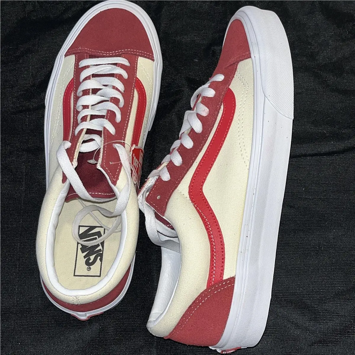 Vans shoes - VANS Off The Wall - Off The Wall - White/Ivory Red 9