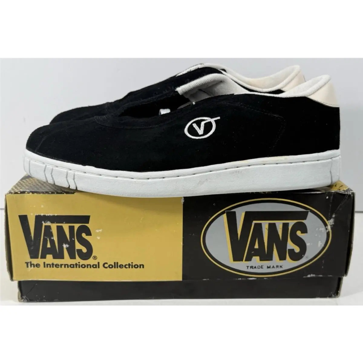 Vintage Vans Brick Skate Shoe Black 1997 US Size 12 DS 22083