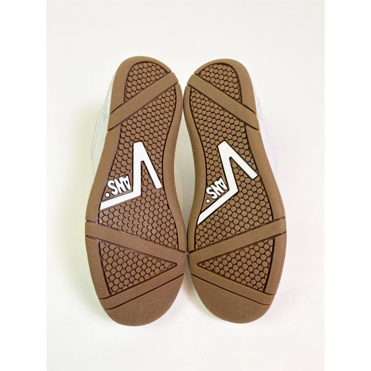 Vans shoes - VANS Fairlane - Fairlane - VN0A38CNN2T - White 3