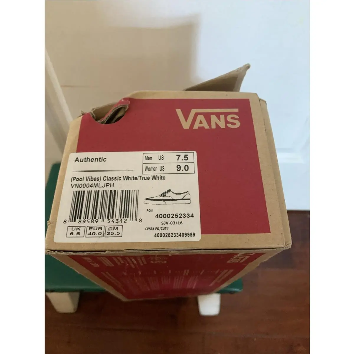 Vans shoes - Vans Authentic Shoes - Authentic Shoes - VN0004MLJPH - White (UPC: 0889589543128) 3