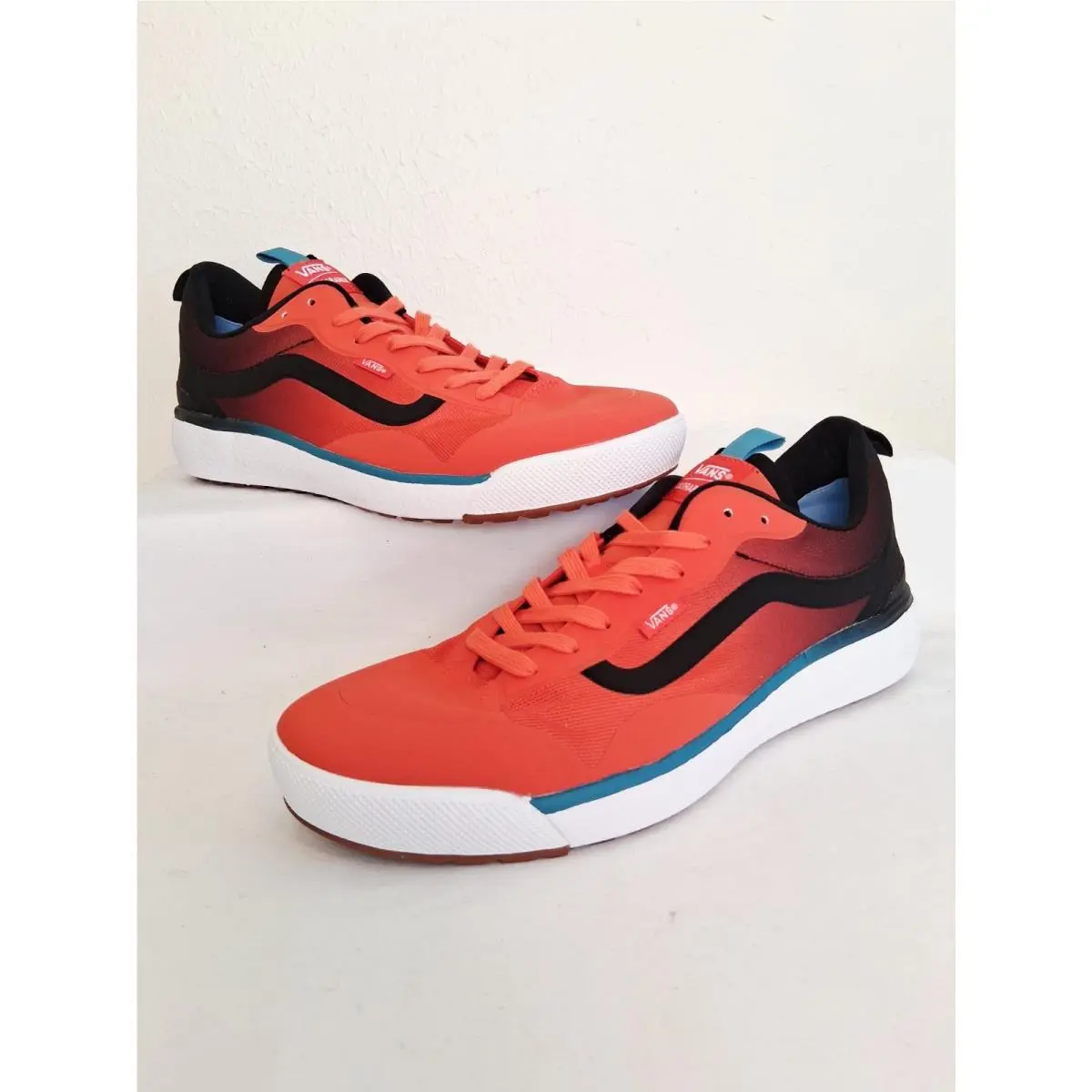 Vans Mte Ultrarange Exo Red Black Skate Hiking Mens Size 12