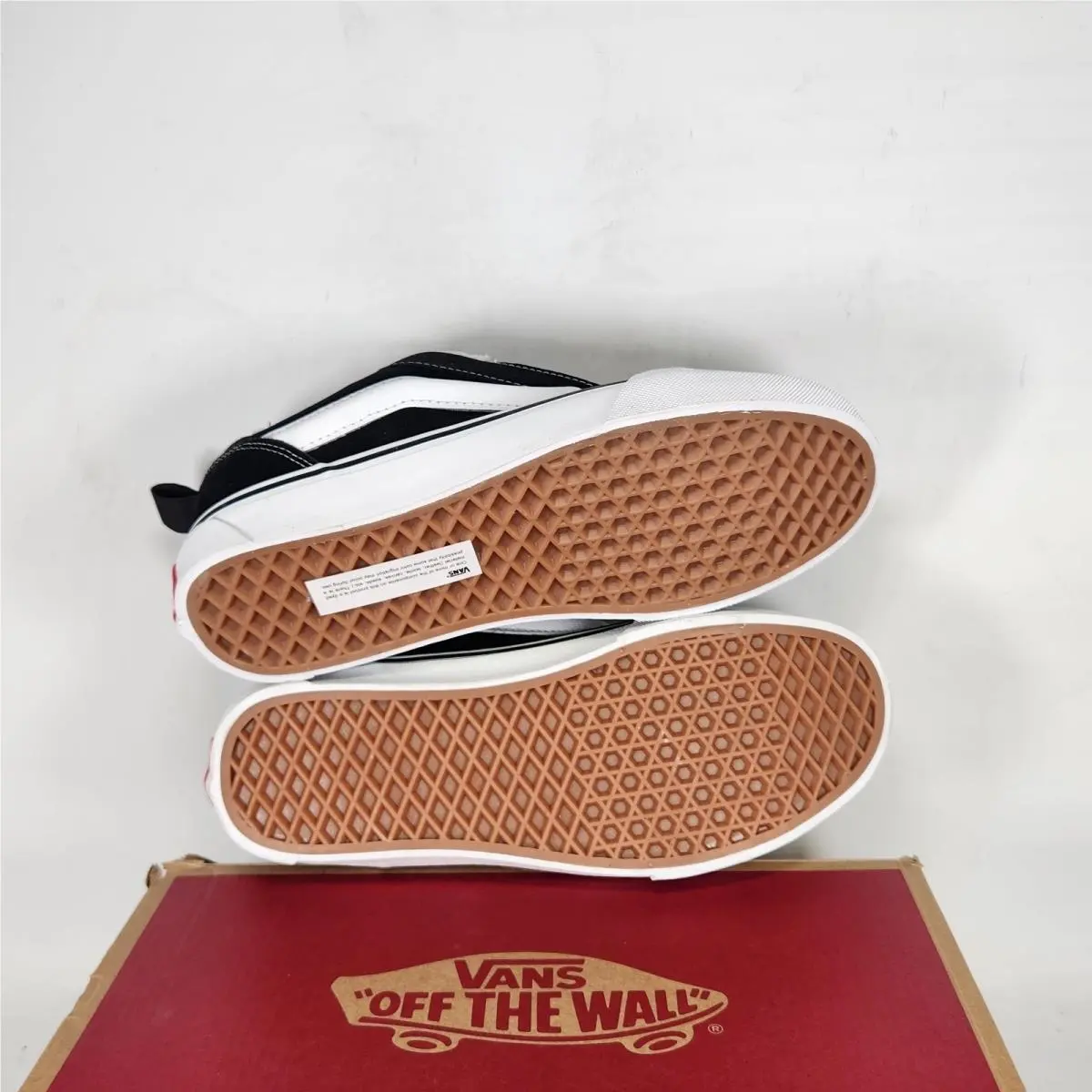 Vans shoes - VANS Knu Skool - Knu Skool - Black 3