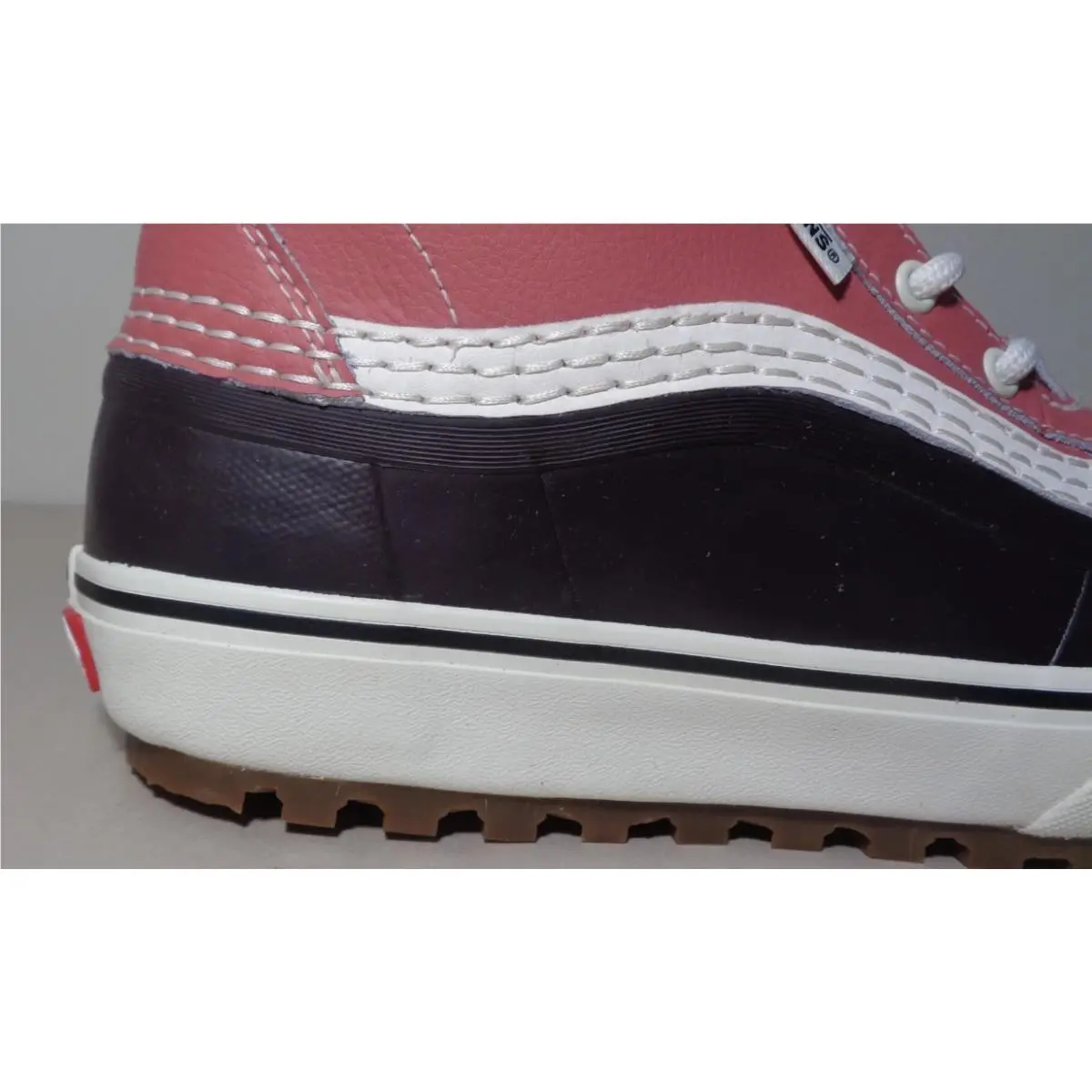 Vans shoes - MTE STANDARD MID WATERPROOF - MTE STANDARD MID WATERPROOF - Dark Port (UPC: 197804525867) 2