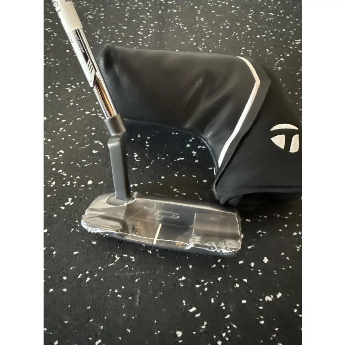 Taylormade TP Collection Black Juno 1 Putter 34 RH 7997 + Headcover