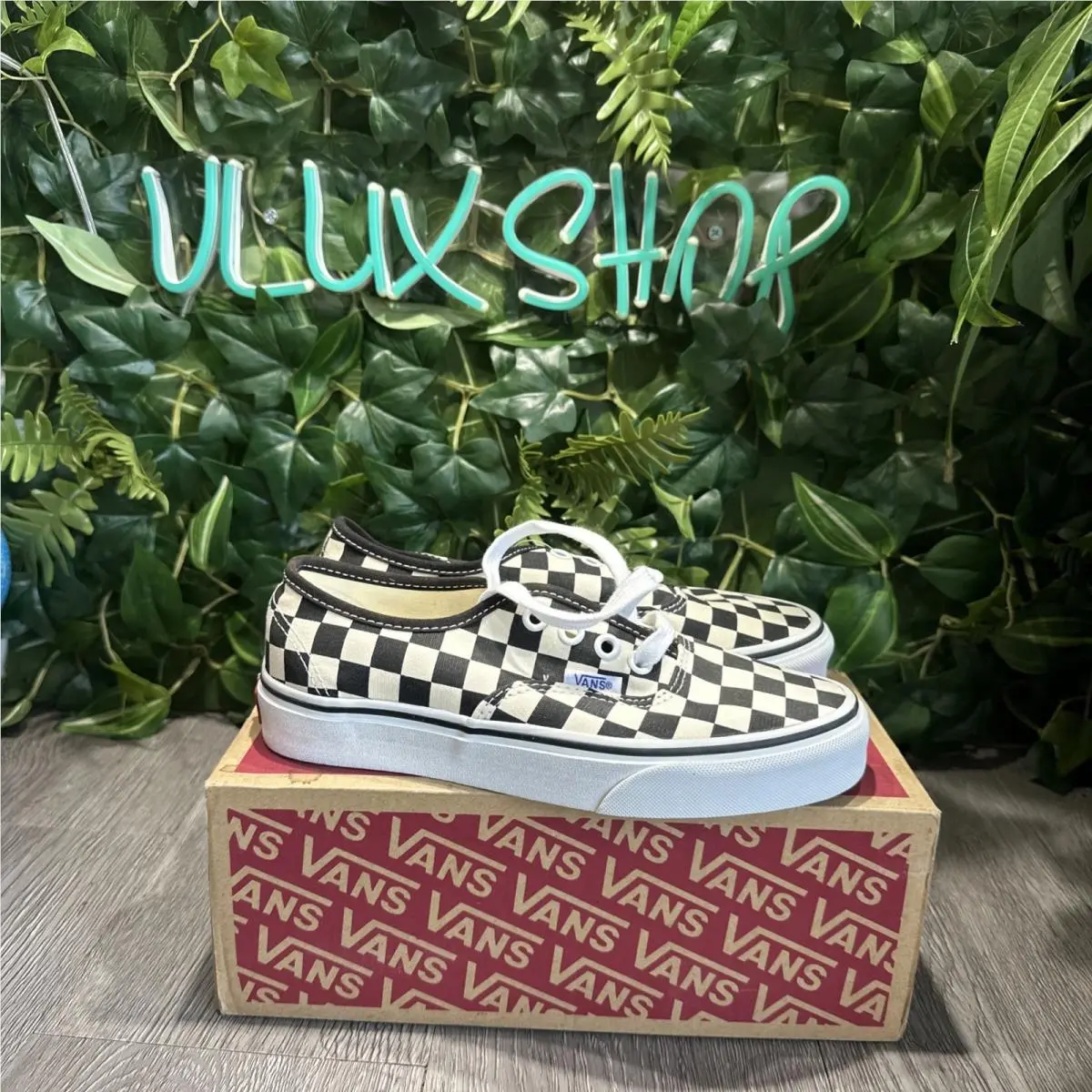 Vans Lace Sneakers Checkerboard Women’s Size 5.5 Mens Size 4
