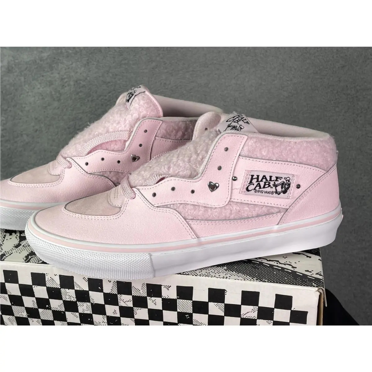 Vans shoes - Vans Skate Half Cab - Skate Half Cab - VN0A5FCDY3K - Pink 1