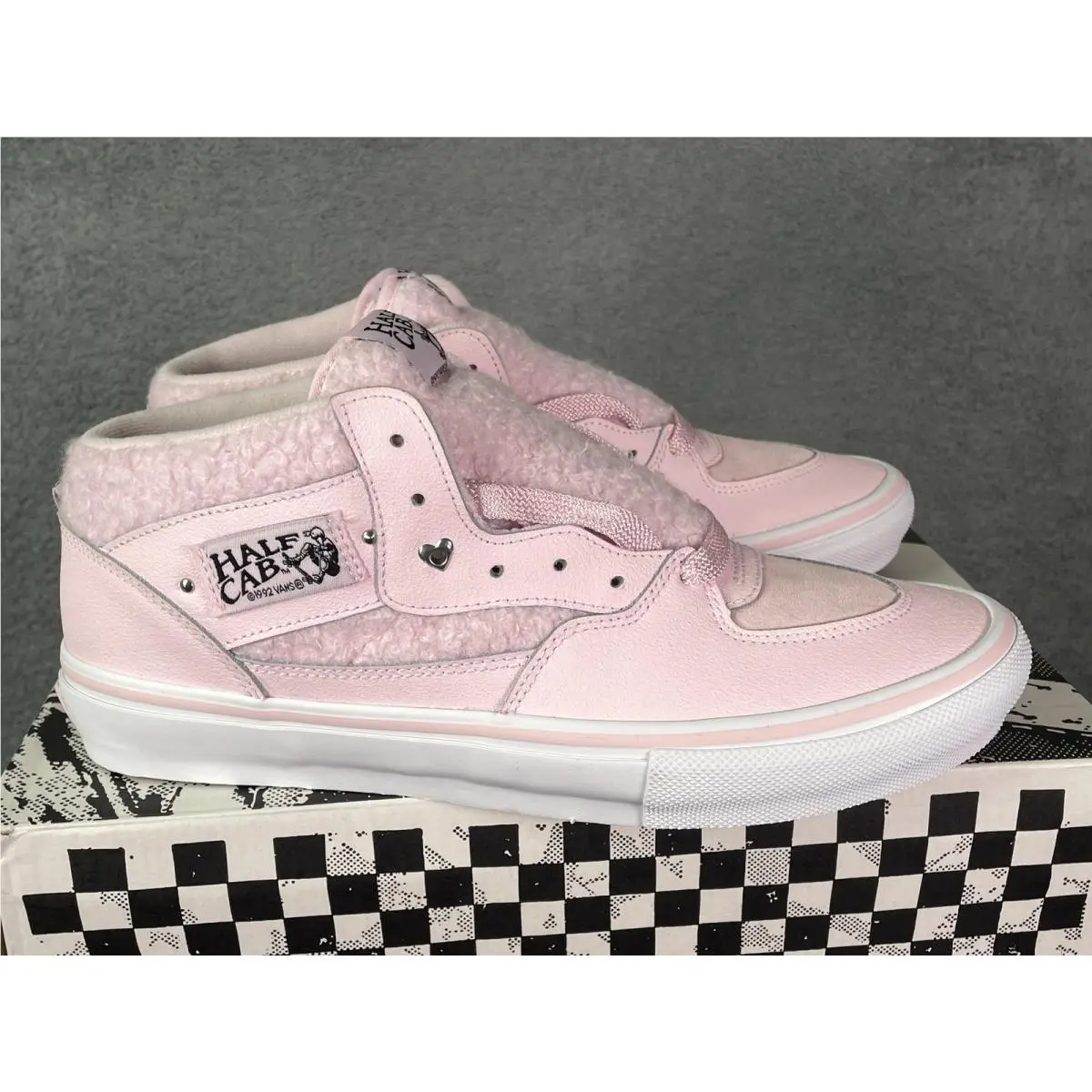 Vans shoes - Vans Skate Half Cab - Skate Half Cab - VN0A5FCDY3K - Pink 4