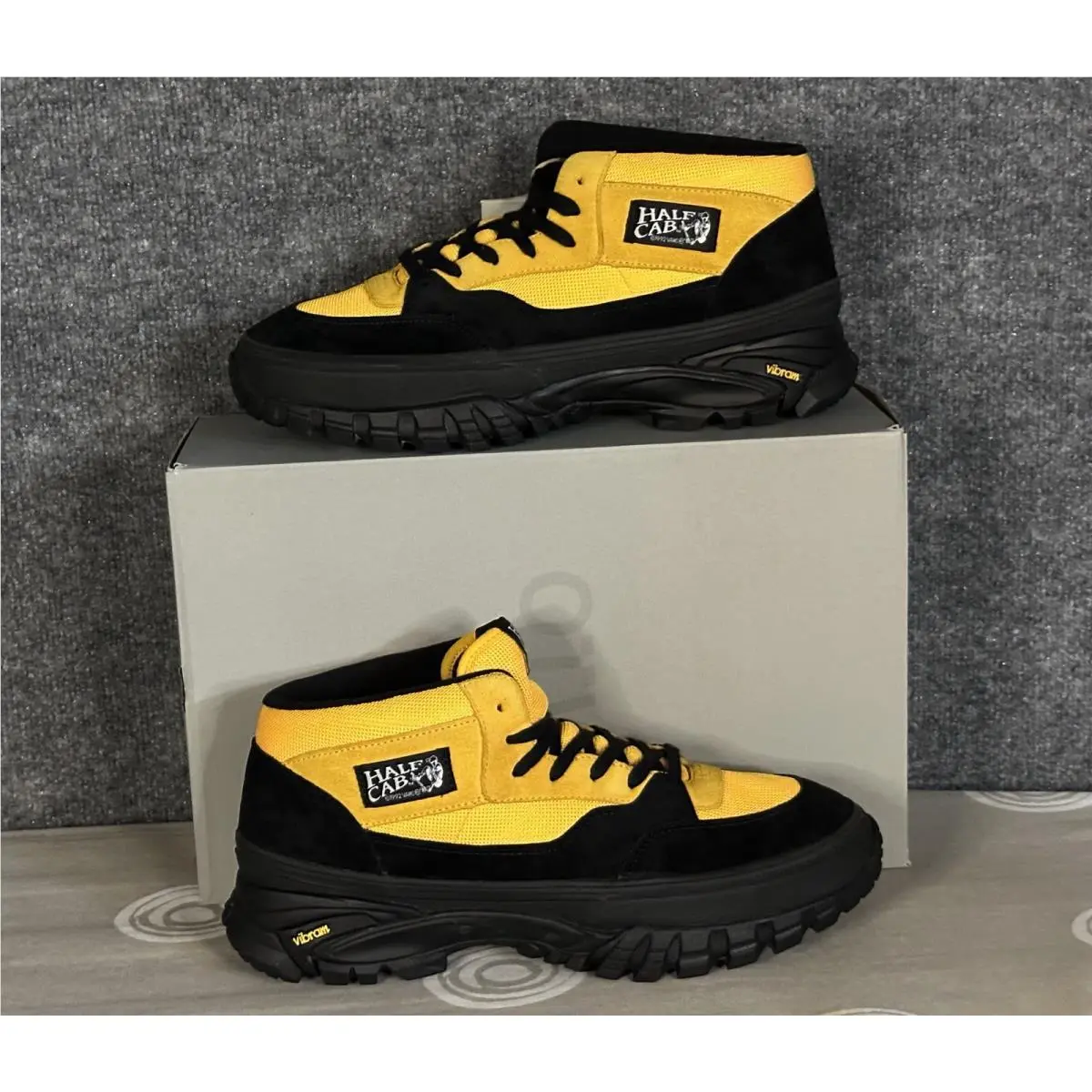 Size 13 Men - Vans Premium Half Cab Vibram Shoes T4