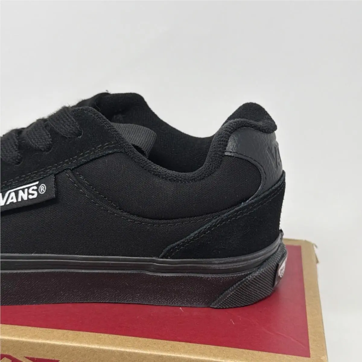 Vans shoes - Vans Chukka Push LS - Chukka Push - Black 3