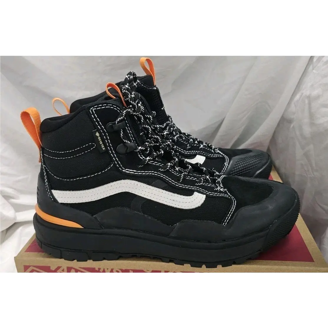 Vans Ultrarange Exo Hi Gtx Boots Black Men Size 7.5 Women 9 Defect
