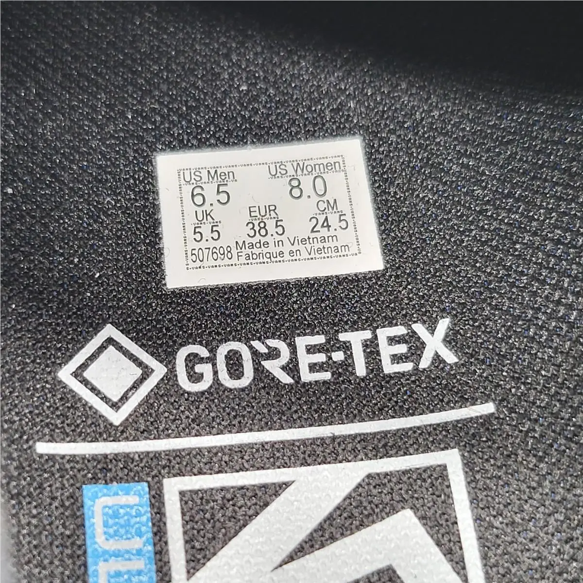 Vans shoes - Vans MTE Half Cab Gore-Tex - VN000CVMB9M1 - Black 6