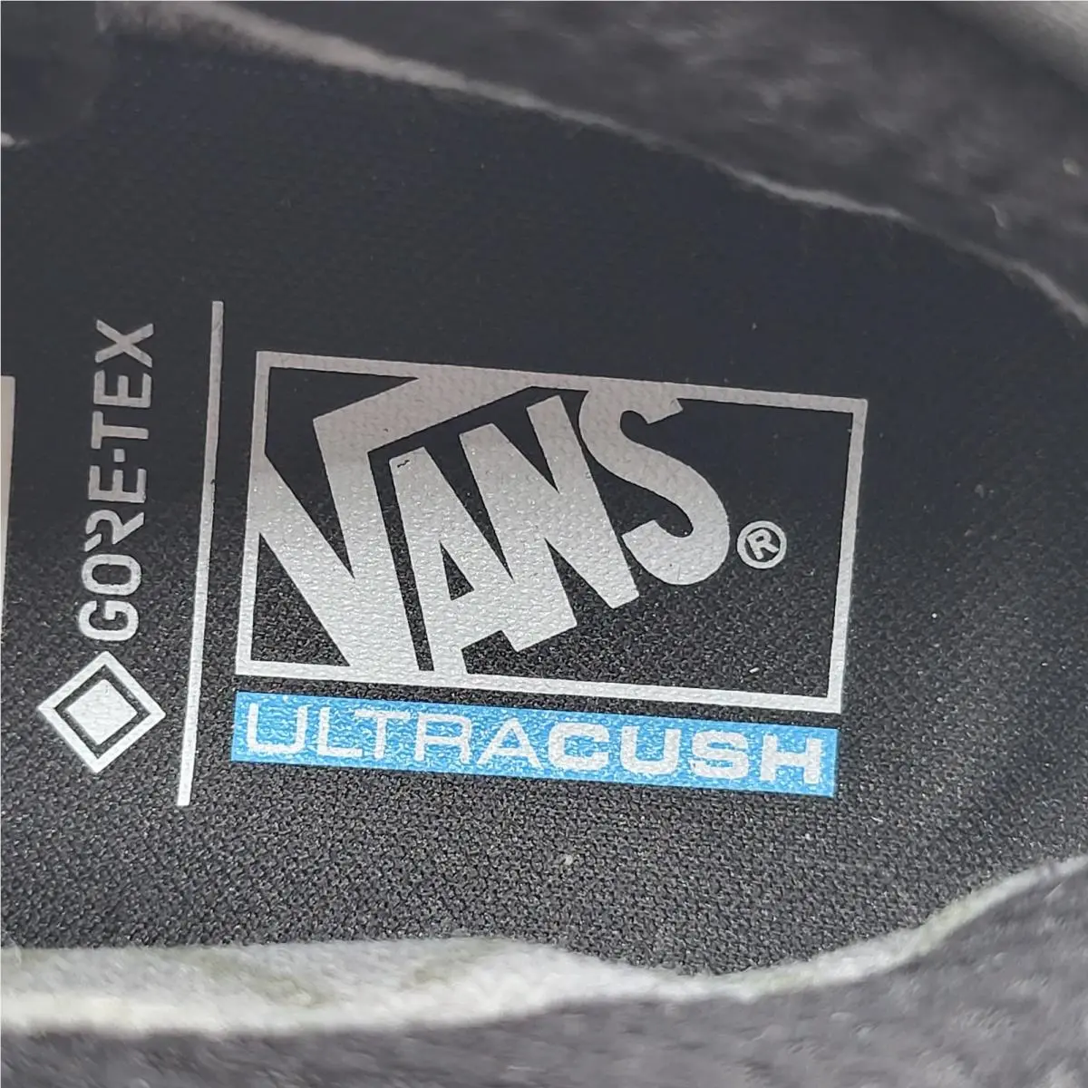 Vans shoes - Vans MTE Half Cab Gore-Tex - VN000CVMB9M1 - Black 7