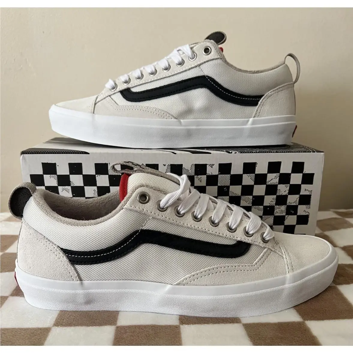 Vans shoes - VANS Old Skool - Old Skool - VN000D5RZHJ - Antique White/Black 1