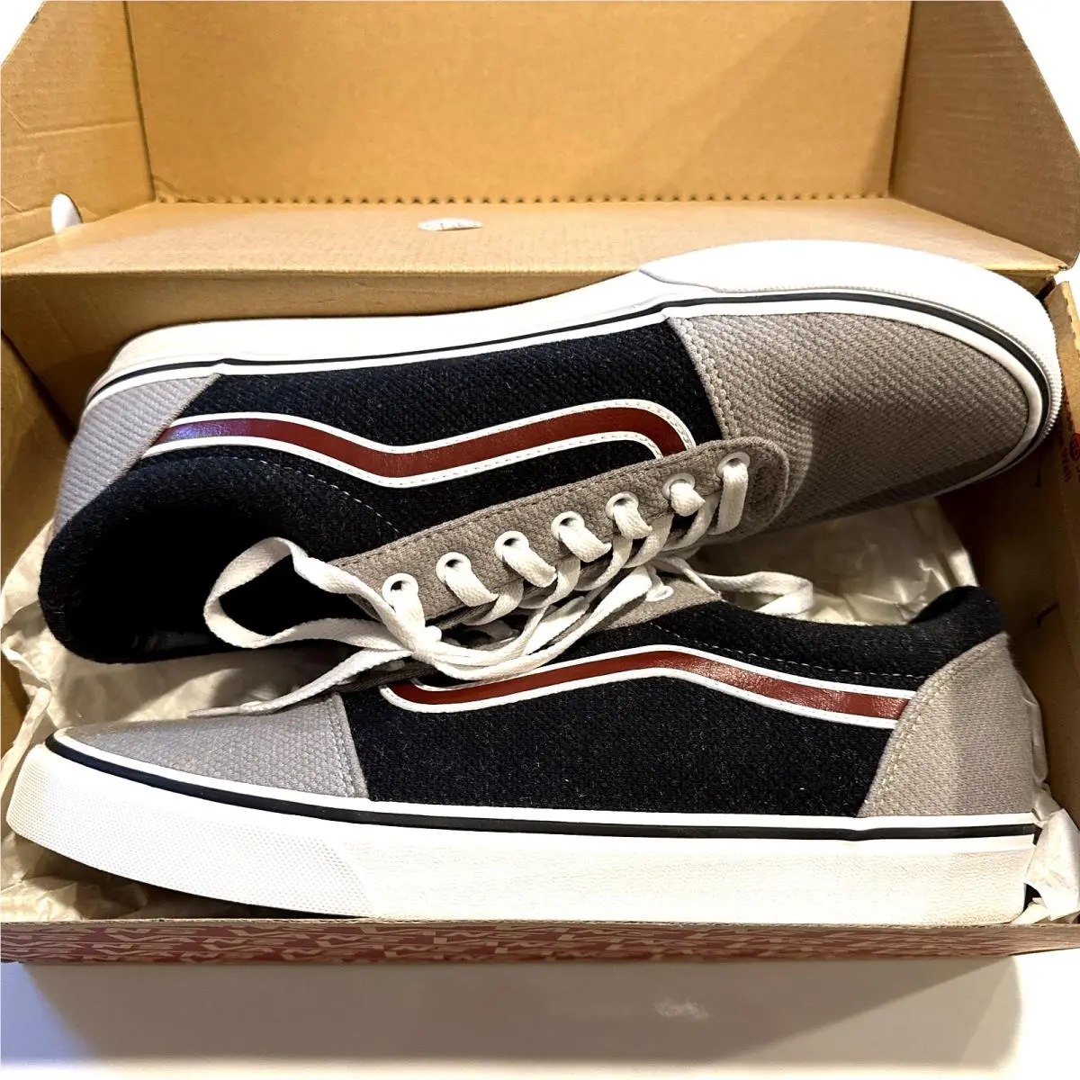 Vans shoes - Vans Ward - Ward - Navy and Grey with Burgundy Stripe 22