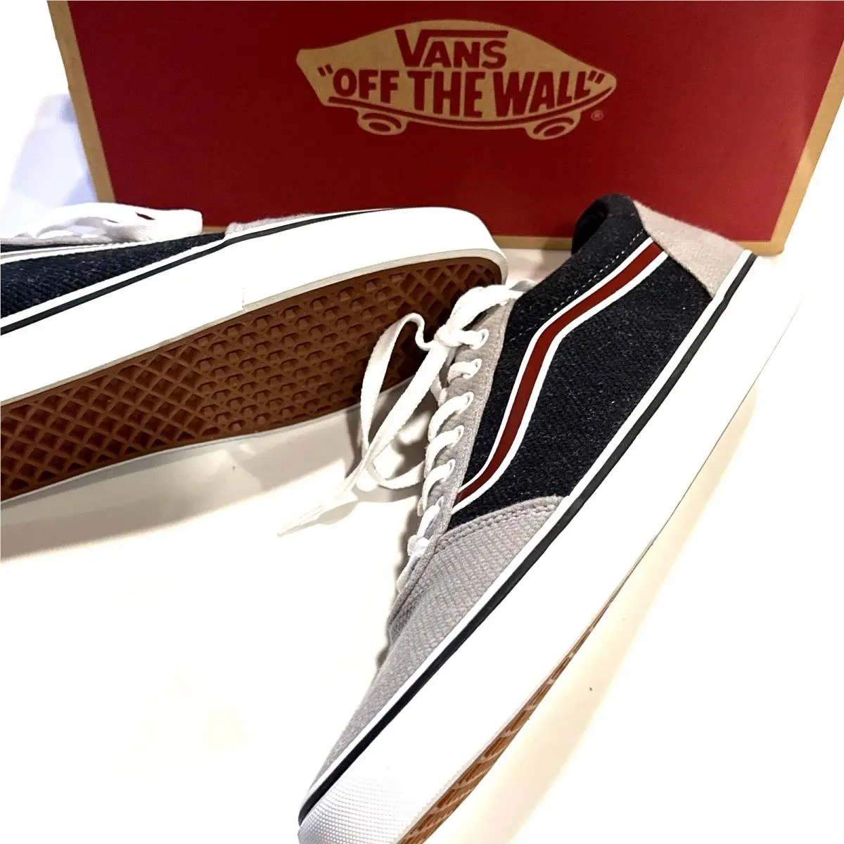 Vans shoes - Vans Ward - Ward - Navy and Grey with Burgundy Stripe 6