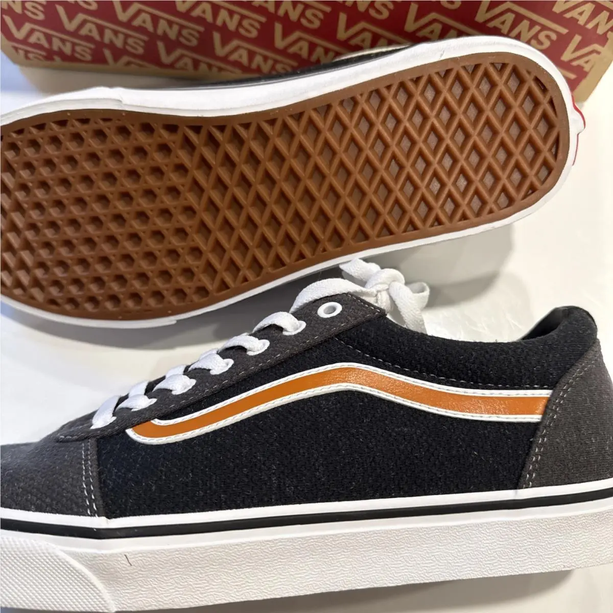 Vans shoes - Vans Ward - Ward - Dark Grey Block with Brown Stripe 12
