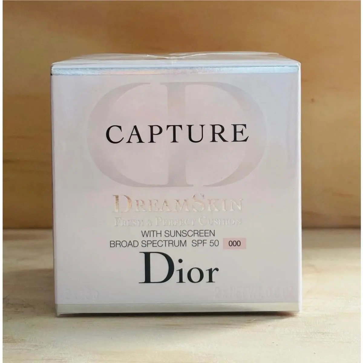 Dior Capture Dream Skin Moist Cushion Spf 50 Compact and Refill 000 2 x 15 g