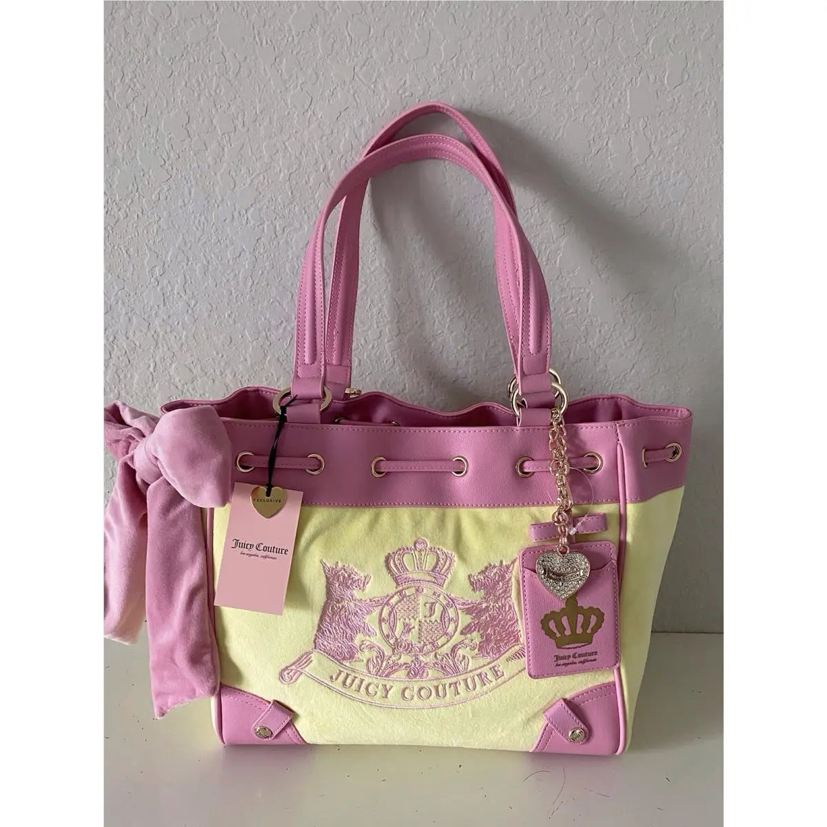 Classic Scottie Dogs Tote Daydreamer Yellow Iris Pink W/charm by Juicy Couture